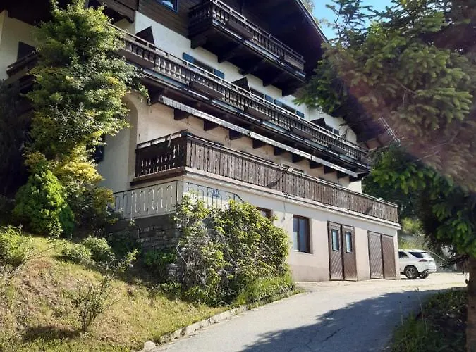 Alpenheim アパート